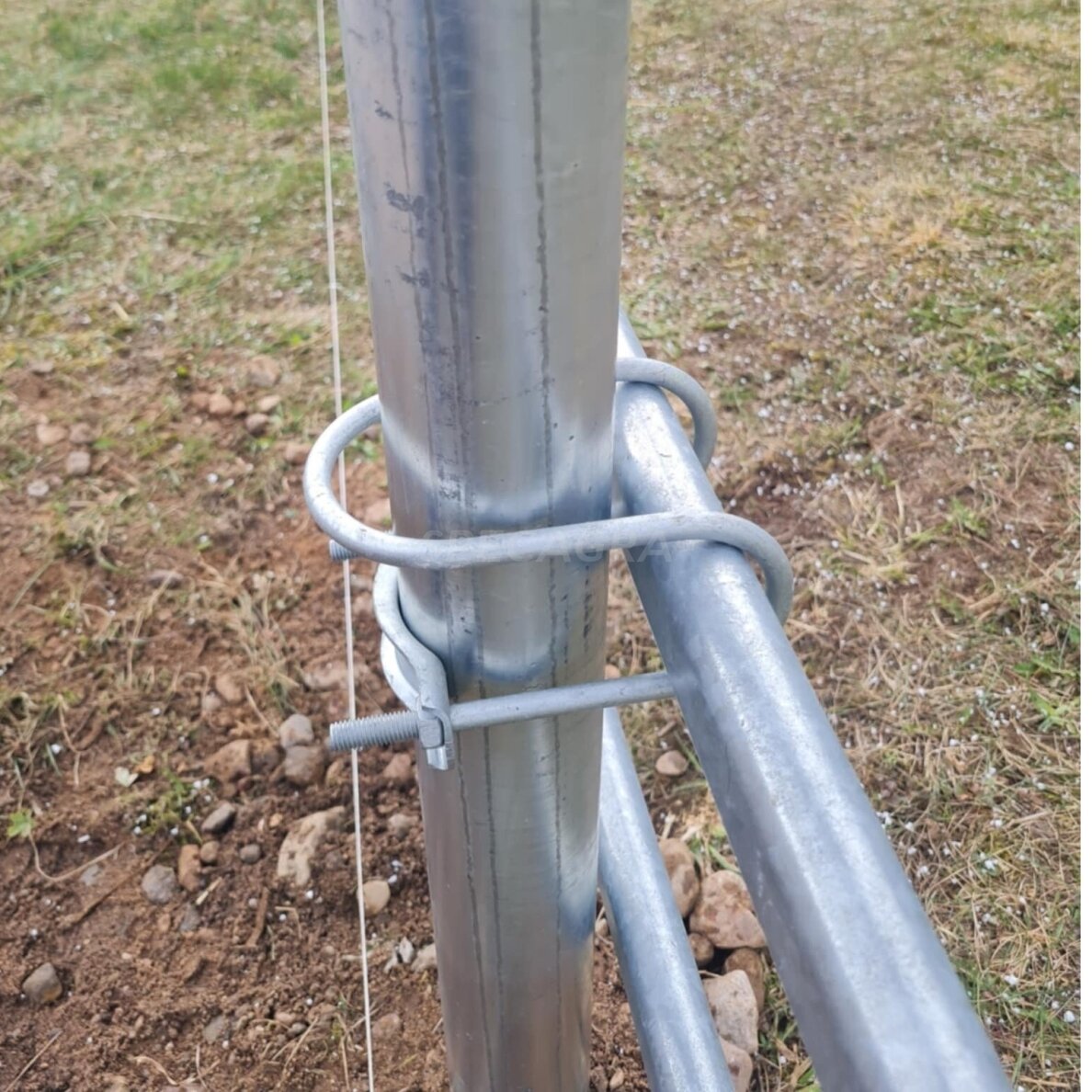 Jungtis U formos kryžminė 42x48 91000143 2