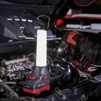 Akumuliatorinis prožektorius M7 18V (tik įrankis) 1 Akumuliatorinis prožektorius M7 18V (tik įrankis) 1