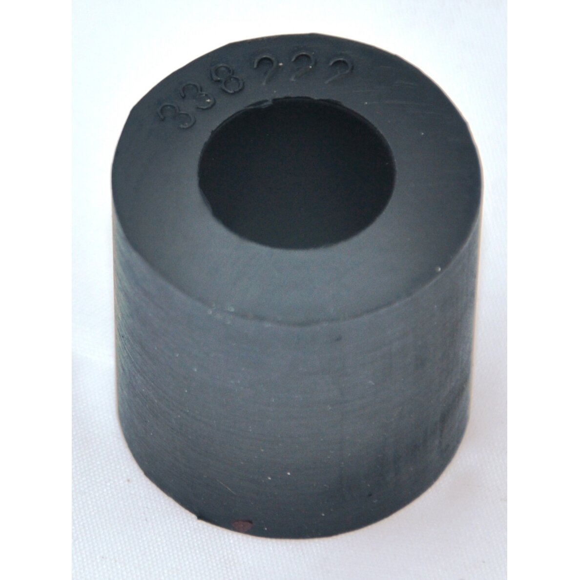Įvorė guminė Z37972 JD jag25-0046 2 Įvorė guminė Z37972 JD jag25-0046 2