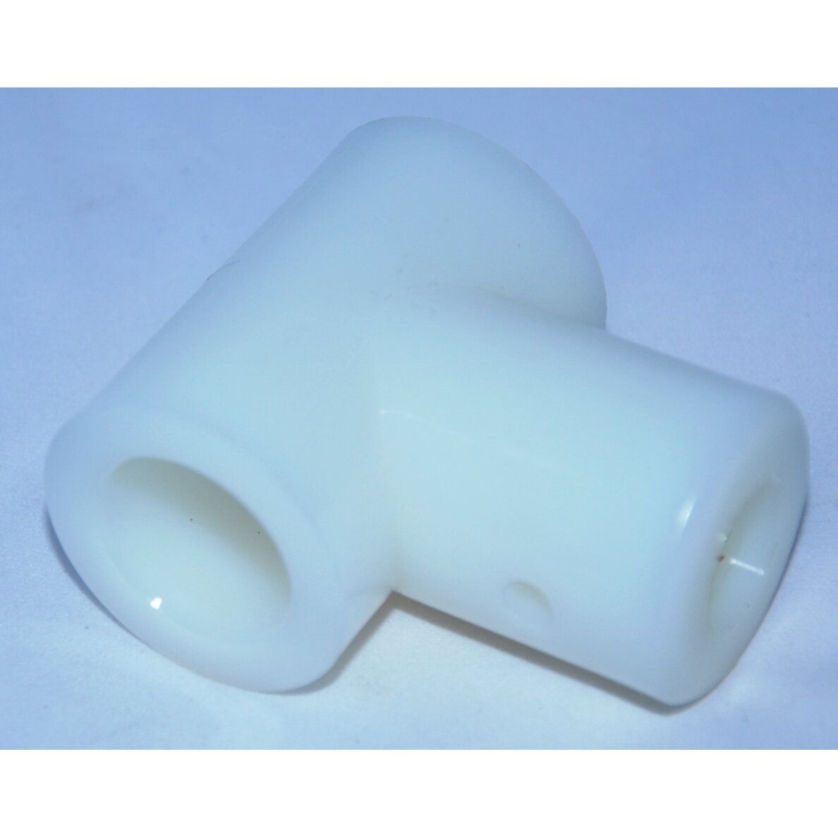 Įvorė plastikinė 80320816 NH