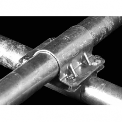 Kryžminė 4 varžtų jungtis sutvirtinta 76x76 90530223 4x10X25