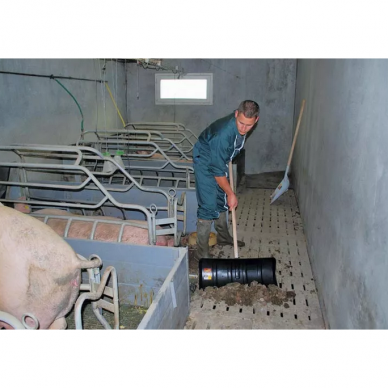 Mėšlo šiupelis su mediniu kotu 1,43m P1131905 1