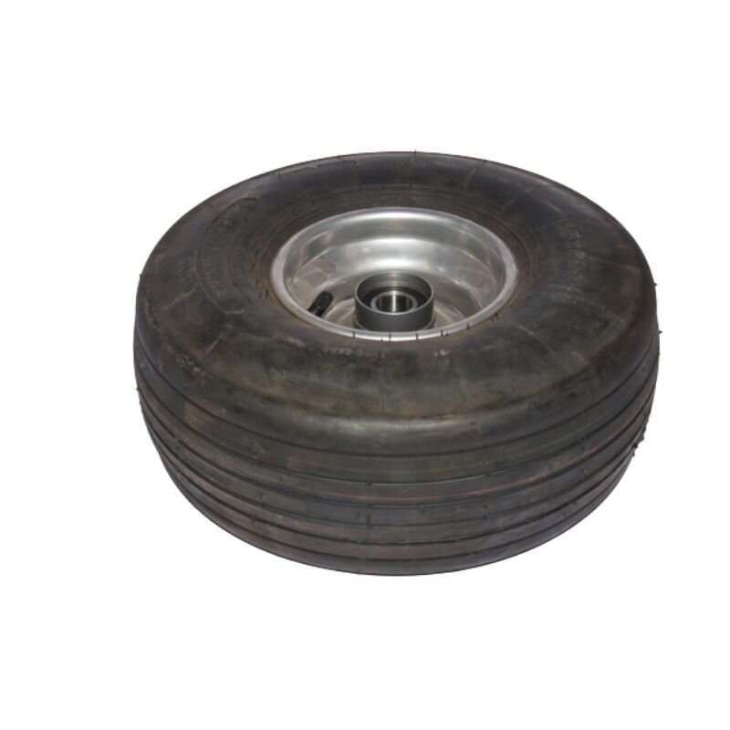 Ratas su pad 15x6.00-6m su laik. KairėMF Ratas su pad 15x6.00-6m su laik. KairėMF