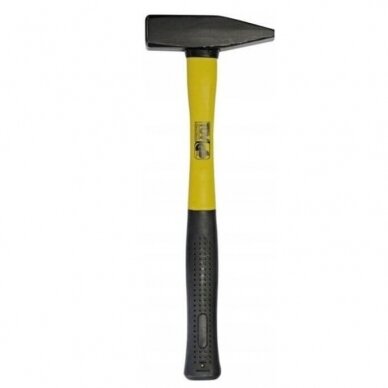 Šaltkalviškas plaktukas plastikiniu kotu 0.3kg Šaltkalviškas plaktukas plastikiniu kotu 0.3kg