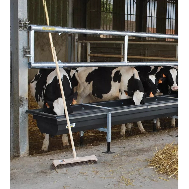 Šluota 60cm su mediniu kotu 1,50m P1131921 1