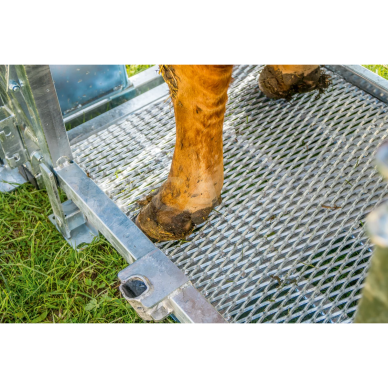 Staklės veterinarinės A8000 su suspaudimu, cezario sekcija 302810 8 Staklės veterinarinės A8000 su suspaudimu, cezario sekcija 302810 8