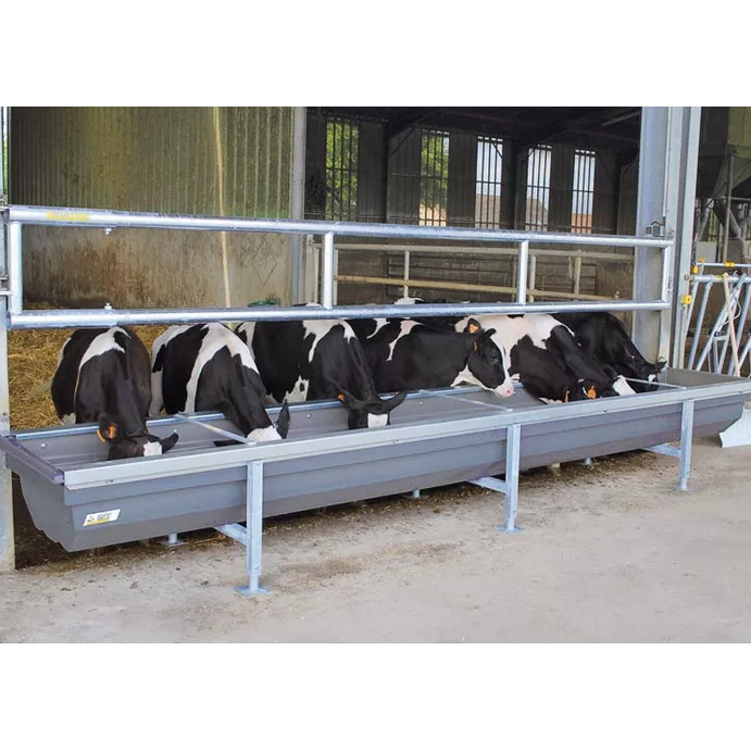 Sutvirtintas pašarų lovys 5mx0.85m 2