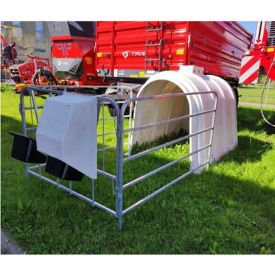 Veršelių namelis su aptvarėliu MR06086 Veršelių namelis su aptvarėliu MR06086